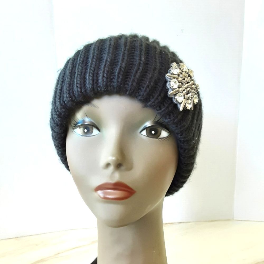29 PALMS BEJEWELED RIBBED KNIT HAT